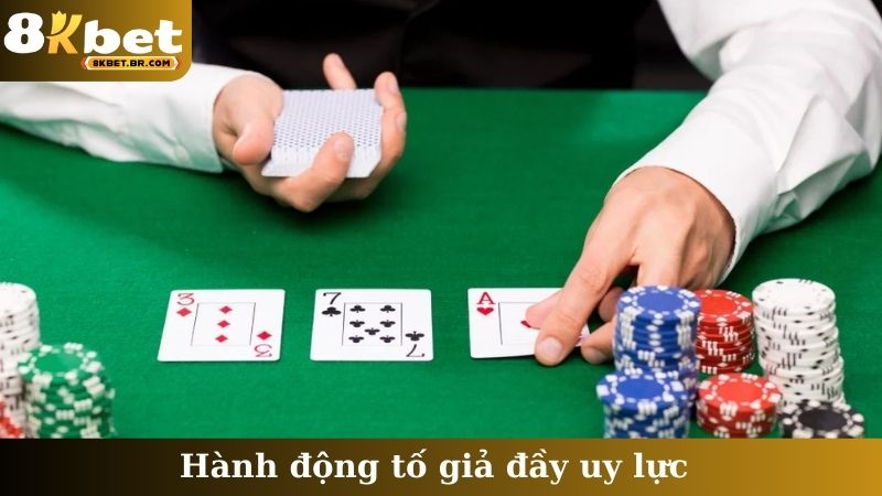 Hành động tố giả đầy uy lực